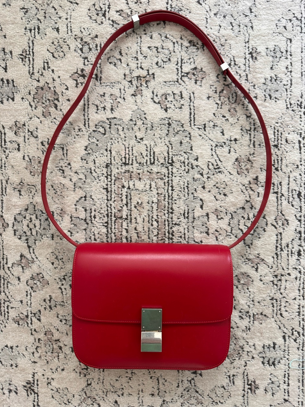 Celine Classic 19 - Medium